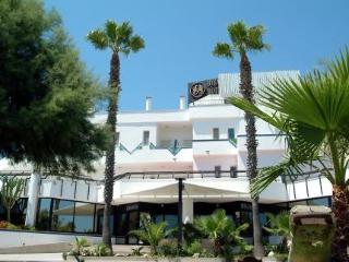 Hyencos Hotel Callyon Torre San Giovanni Ugento Exterior photo